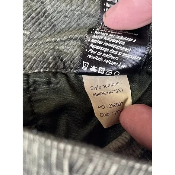 PAIGE Sutton Crop Wide Leg Green Velvet Corduroy Culotte Paperbag Waist / 25 - Picture 5 of 6